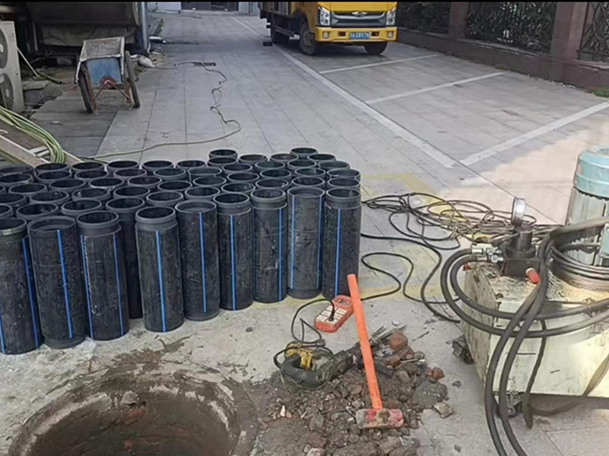 淮安PE置换管厂家 DN315置换管 非开挖管短管置换